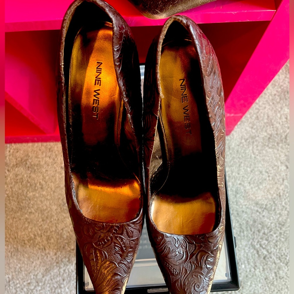 ❤️❤️BEAUTIFUL NINE WEST And MICHAEL KORS SHOES!!!  2 PAIRS FOR ONE PRICE $45!